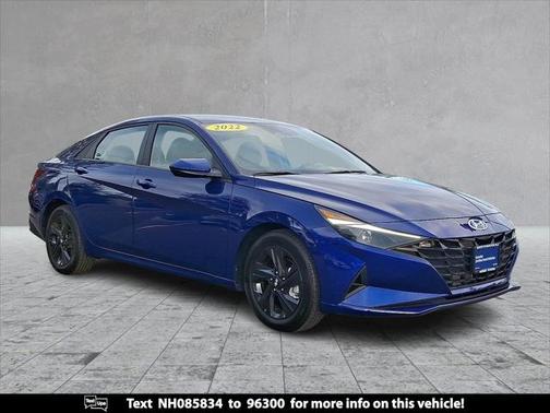 2022 Hyundai ELANTRA SEL