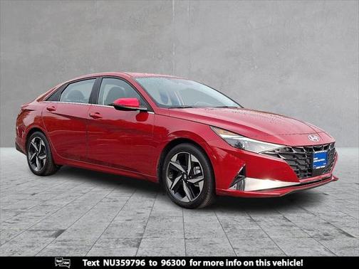 2022 Hyundai ELANTRA SEL