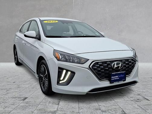 2022 Hyundai IONIQ Plug-In Hybrid SEL
