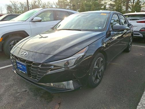 2023 Hyundai ELANTRA Limited