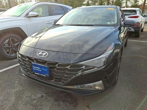 2023 Hyundai ELANTRA Limited
