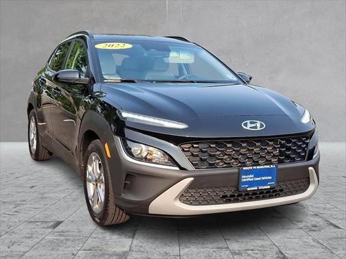 2022 Hyundai KONA SEL