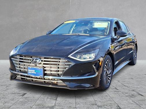 2023 Hyundai SONATA Hybrid Limited