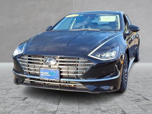 2023 Hyundai SONATA Hybrid Limited