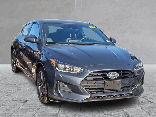 2020 Hyundai Veloster 2