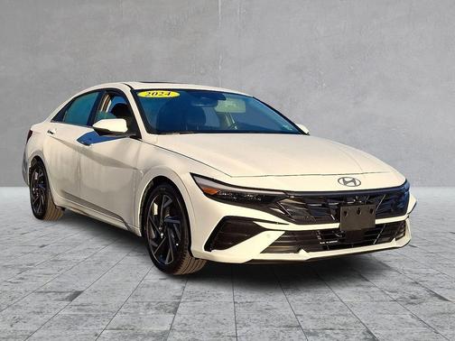 2024 Hyundai ELANTRA Limited
