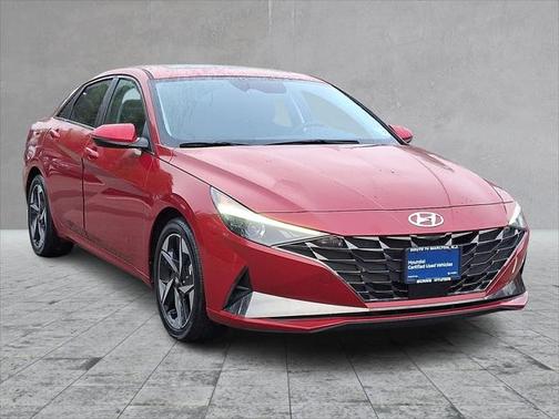 2022 Hyundai ELANTRA SEL