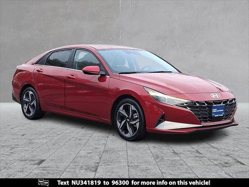 2022 Hyundai ELANTRA SEL
