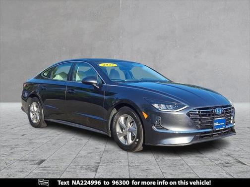 2022 Hyundai SONATA SE