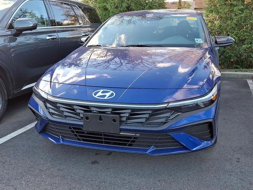 2025 Hyundai ELANTRA Sport