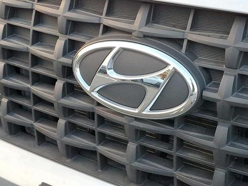 2023 Hyundai VENUE SE