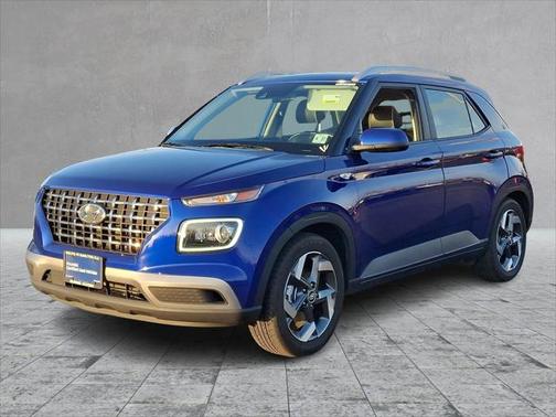 2022 Hyundai VENUE Limited