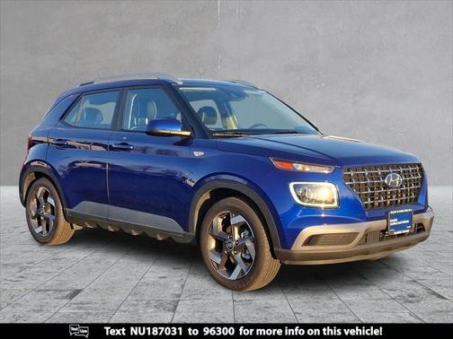 2022 Hyundai VENUE Limited