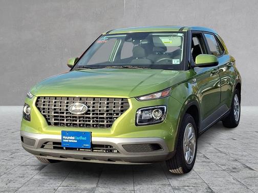 2022 Hyundai VENUE SE