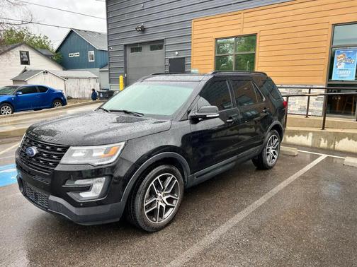 2017 Ford Explorer sport