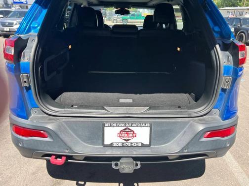 2018 Jeep Cherokee Trailhawk
