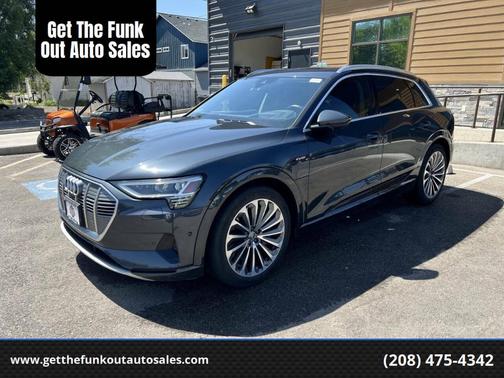 2019 Audi e-tron quattro Premium Plus