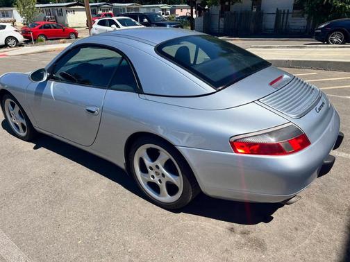 2000 Porsche 911 Carrera Cabriolet
