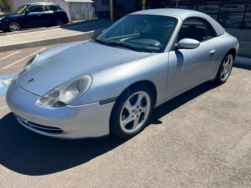 2000 Porsche 911 Carrera Cabriolet