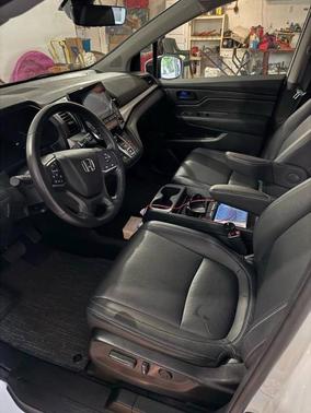 2019 Toyota Prius LE