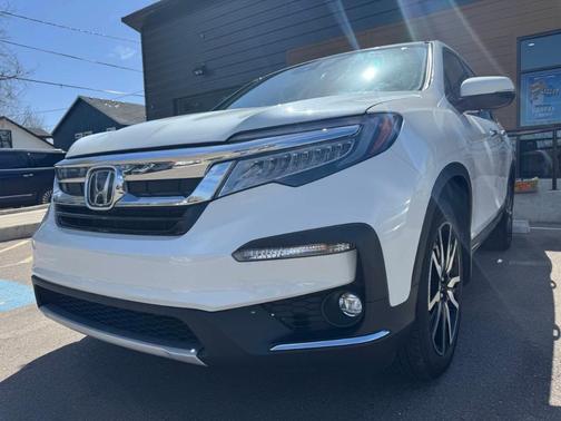 2021 Honda Pilot Touring 7-Passenger