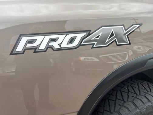 2020 Nissan Titan PRO-4X