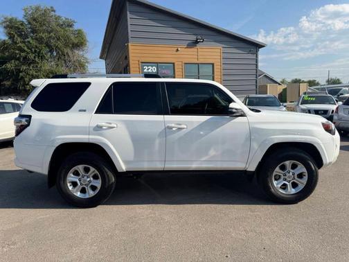 2023 Toyota 4Runner SR5 Premium