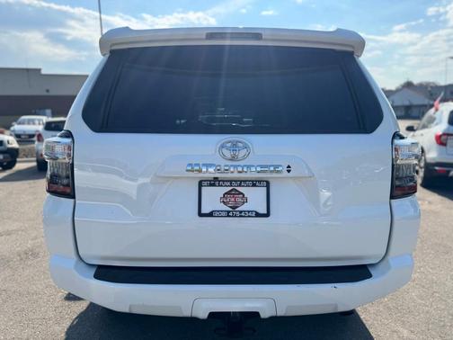 2023 Toyota 4Runner SR5 Premium