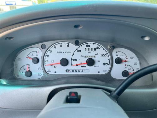 2003 Ford Explorer Sport Trac XLT
