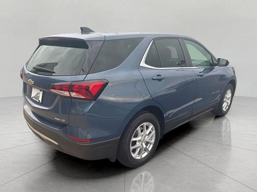 Lakeshore Blue Metallic 2024 Chevrolet Equinox 1LT