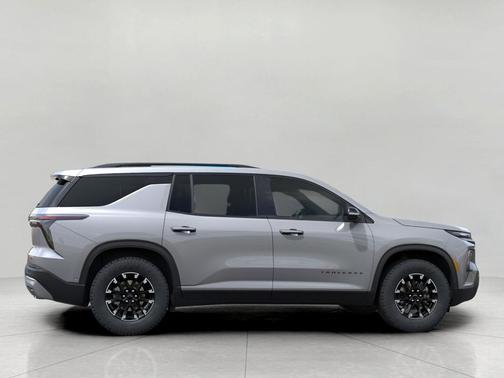 Sterling Gray Metallic 2026 Chevrolet Traverse AWD Z71