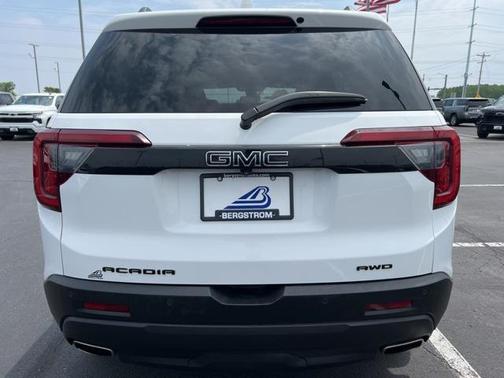 2023 GMC Acadia AWD SLE
