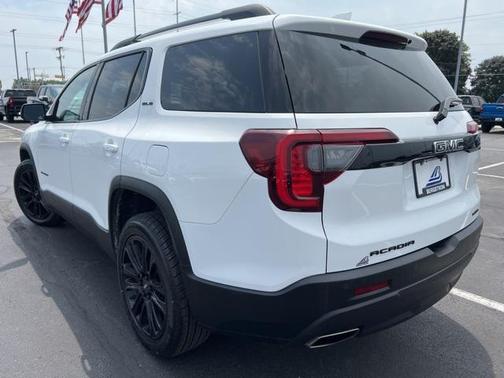 2023 GMC Acadia AWD SLE
