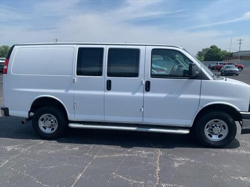2023 Chevrolet Express 2500 RWD 2500 Regular Wheelbase WT