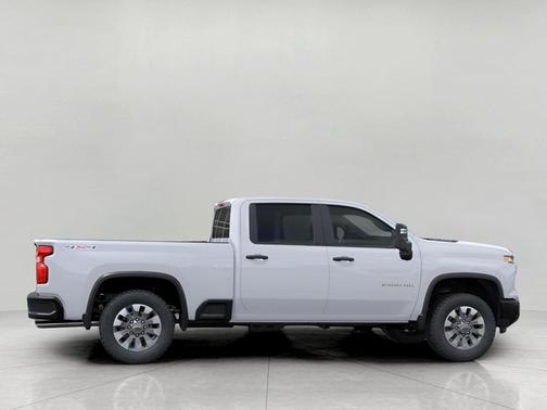 2026 Chevrolet Silverado 2500 Custom