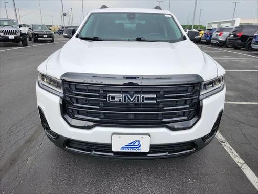 2023 GMC Acadia AWD SLT