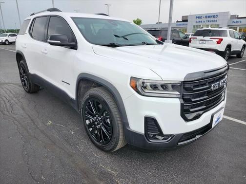2023 GMC Acadia AWD SLT