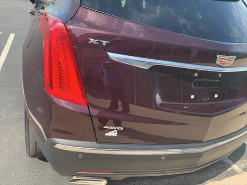 2018 Cadillac XT5 Premium Luxury