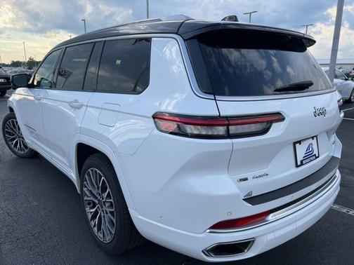 2021 Jeep Grand Cherokee L Summit Reserve