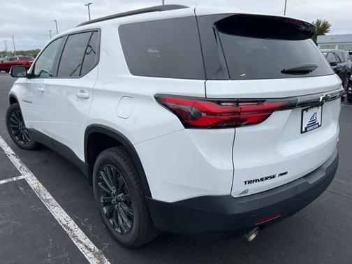 2022 Chevrolet Traverse RS