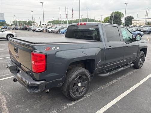 2018 Chevrolet Silverado 1500 2LT