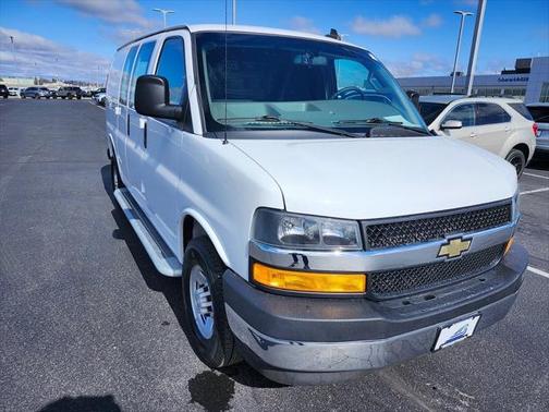 2022 Chevrolet Express 2500 RWD 2500 Regular Wheelbase WT