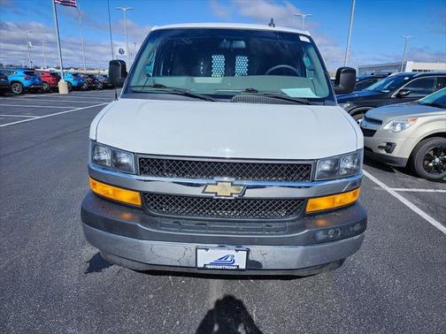 2022 Chevrolet Express 2500 RWD 2500 Regular Wheelbase WT