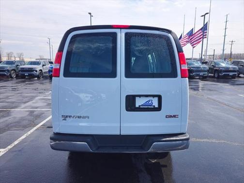2023 GMC Savana 2500 Work Van