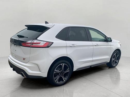 2022 Ford Edge ST