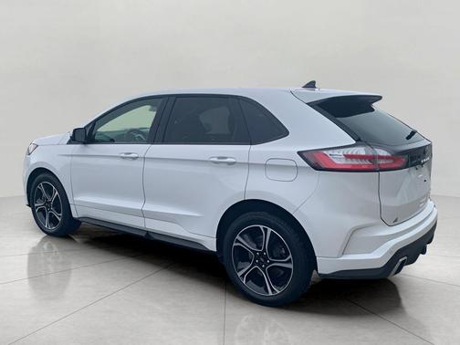 2022 Ford Edge ST