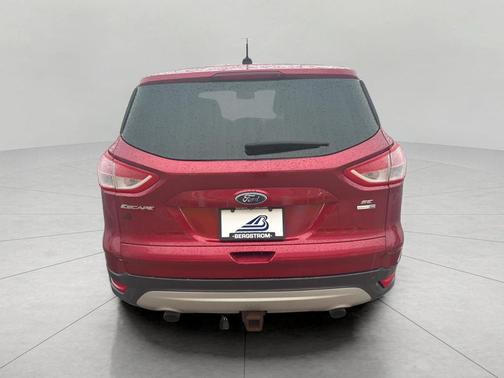 RUBY RED METALLIC TINTED CC 2016 Ford Escape SE