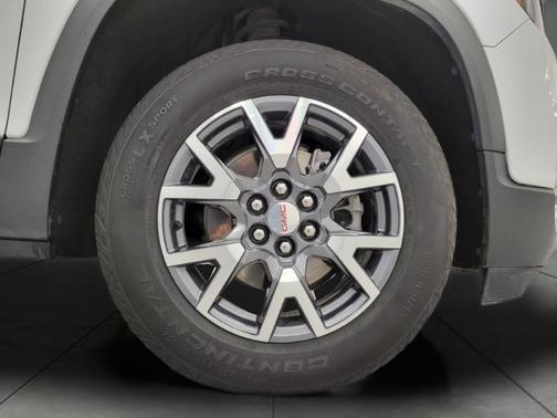 2023 GMC Acadia AWD SLT