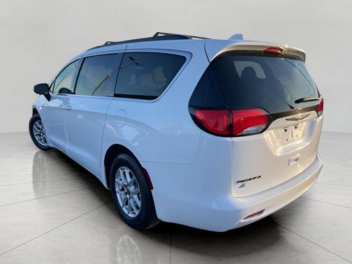 2017 Chrysler Pacifica LX
