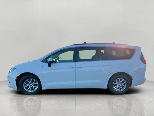 2017 Chrysler Pacifica LX